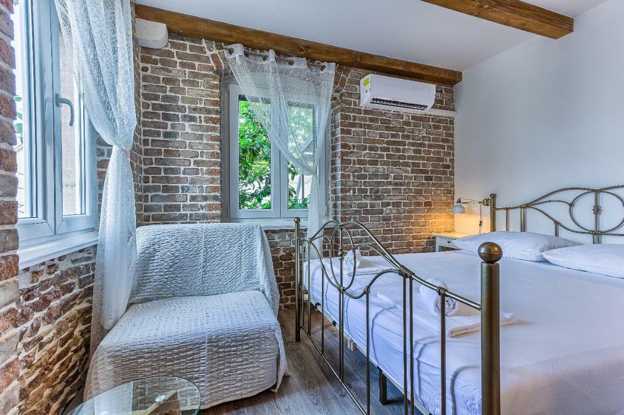 Charming Studio Apartment Split Buitenkant foto